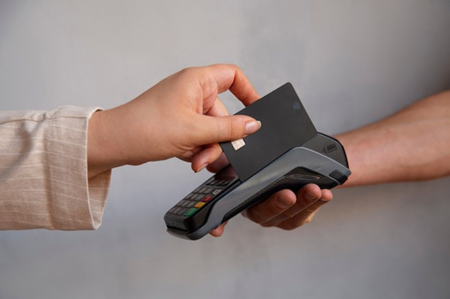 RFID Contactless Smart Cards: The Future of Cashless Payments